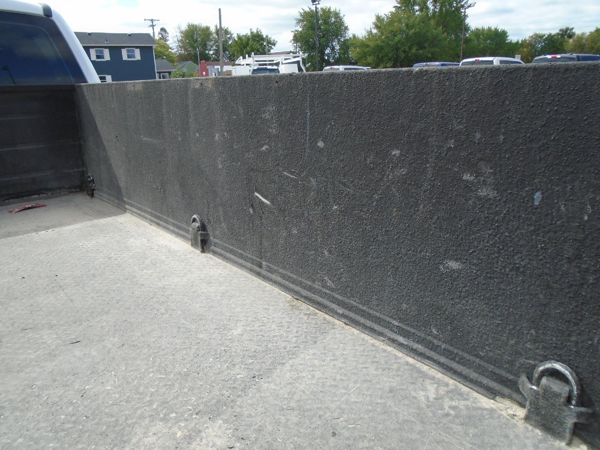 2021 Ford Super Duty F-350 DRW XL 4WD Crew Cab 179" WB 60" CA