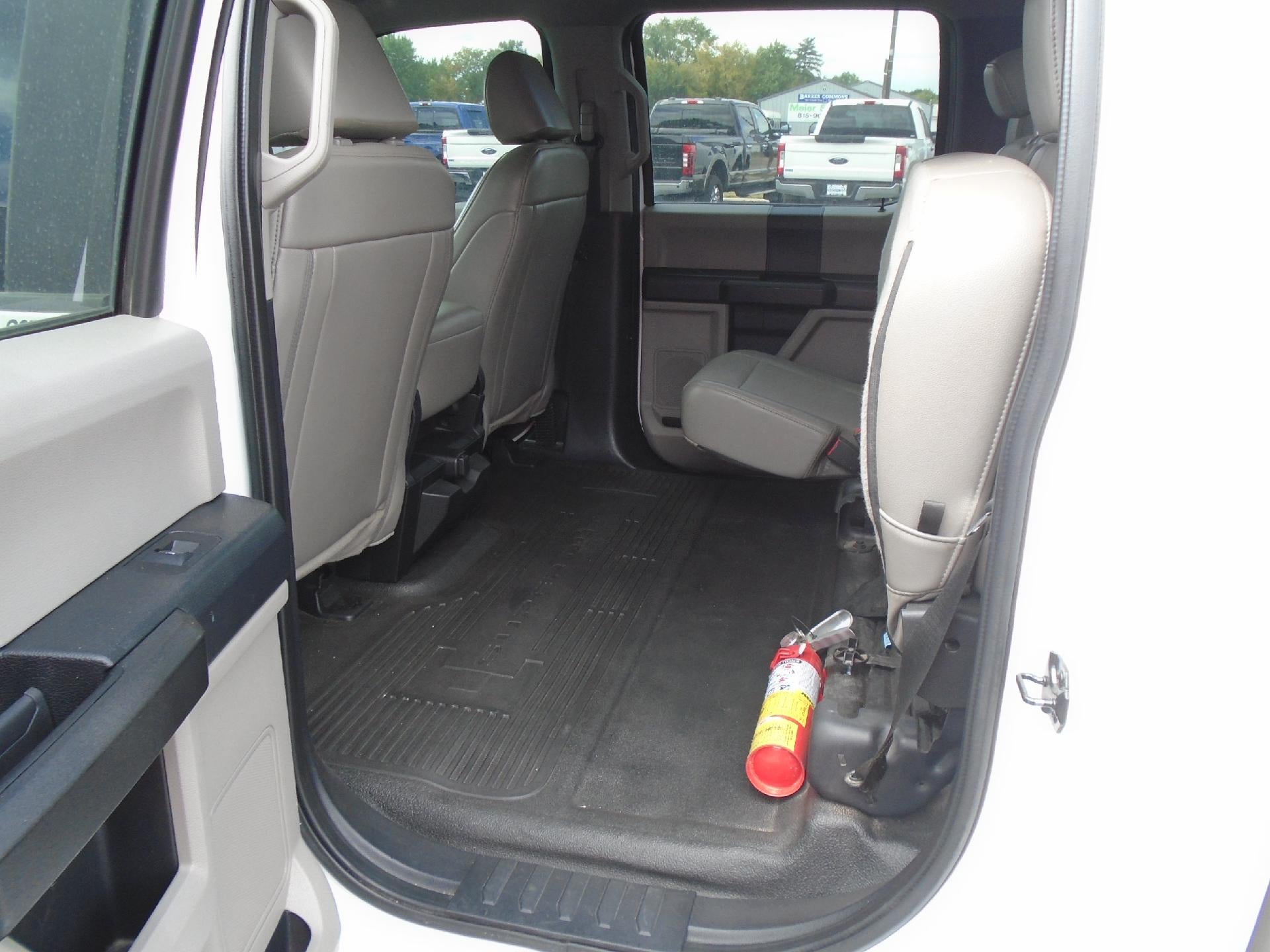 2021 Ford Super Duty F-350 DRW XL 4WD Crew Cab 179" WB 60" CA