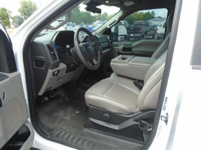 2021 Ford Super Duty F-350 DRW XL 4WD Crew Cab 179" WB 60" CA