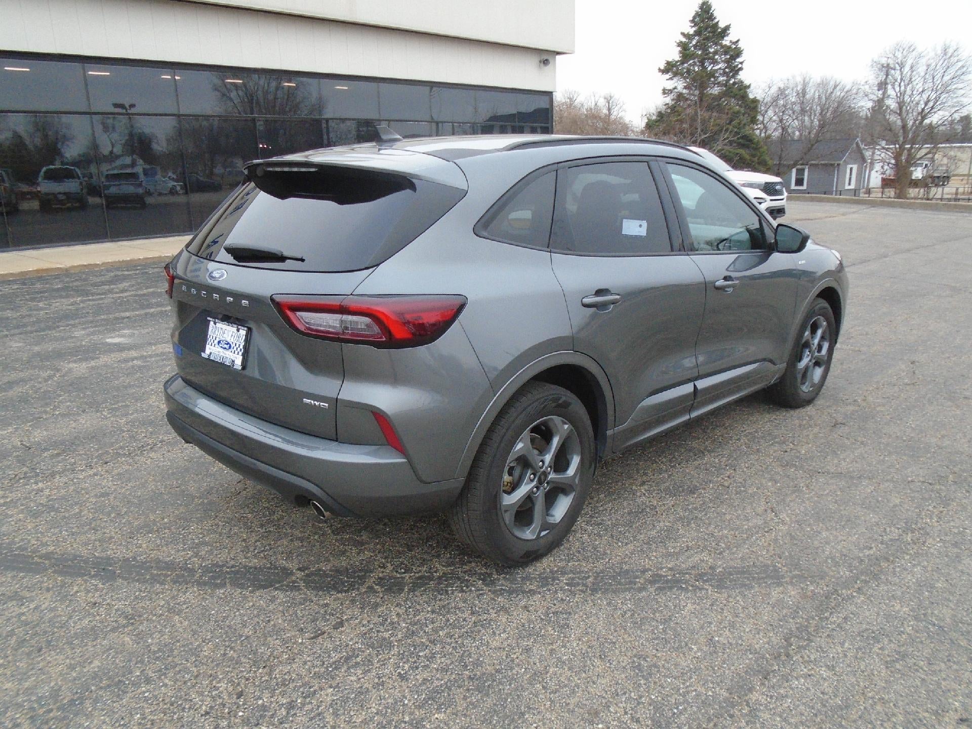 2023 Ford Escape ST-Line AWD