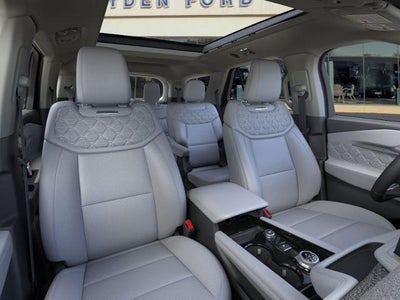 2026 Ford Explorer Platinum 4WD