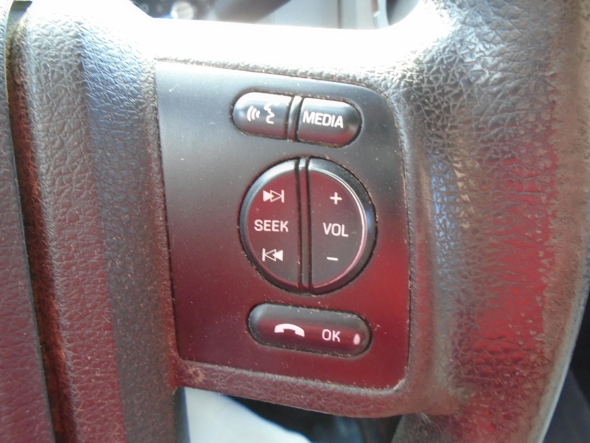 2013 Ford Super Duty F-250 SRW 4WD Crew Cab 6-3/4 Ft Box XLT