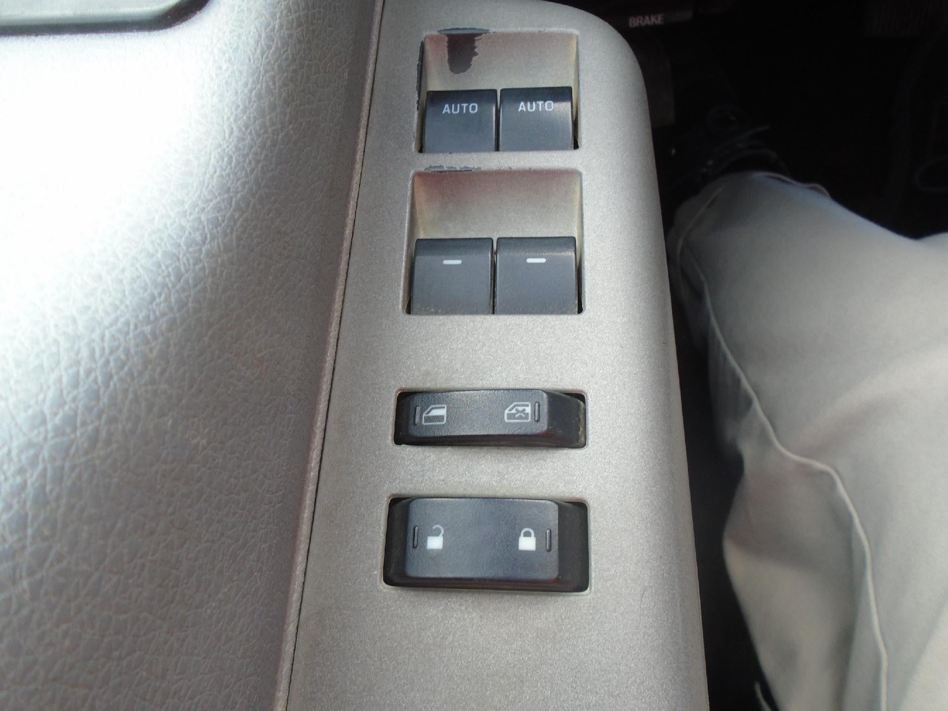 2013 Ford Super Duty F-250 SRW 4WD Crew Cab 6-3/4 Ft Box XLT