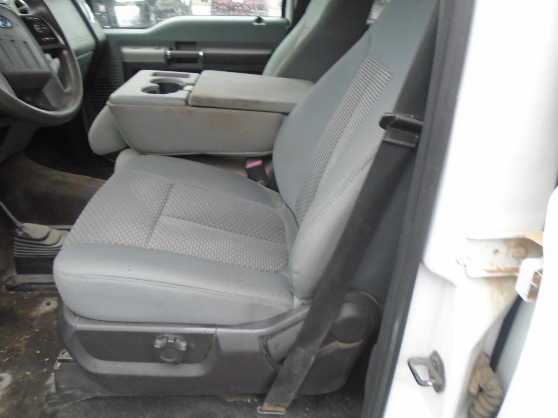 2013 Ford Super Duty F-250 SRW 4WD Crew Cab 6-3/4 Ft Box XLT