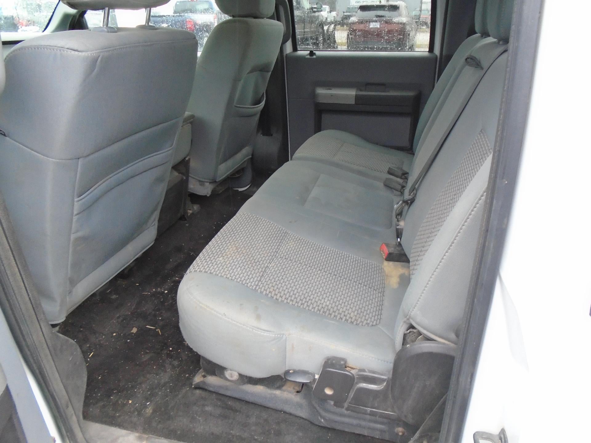 2013 Ford Super Duty F-250 SRW 4WD Crew Cab 6-3/4 Ft Box XLT