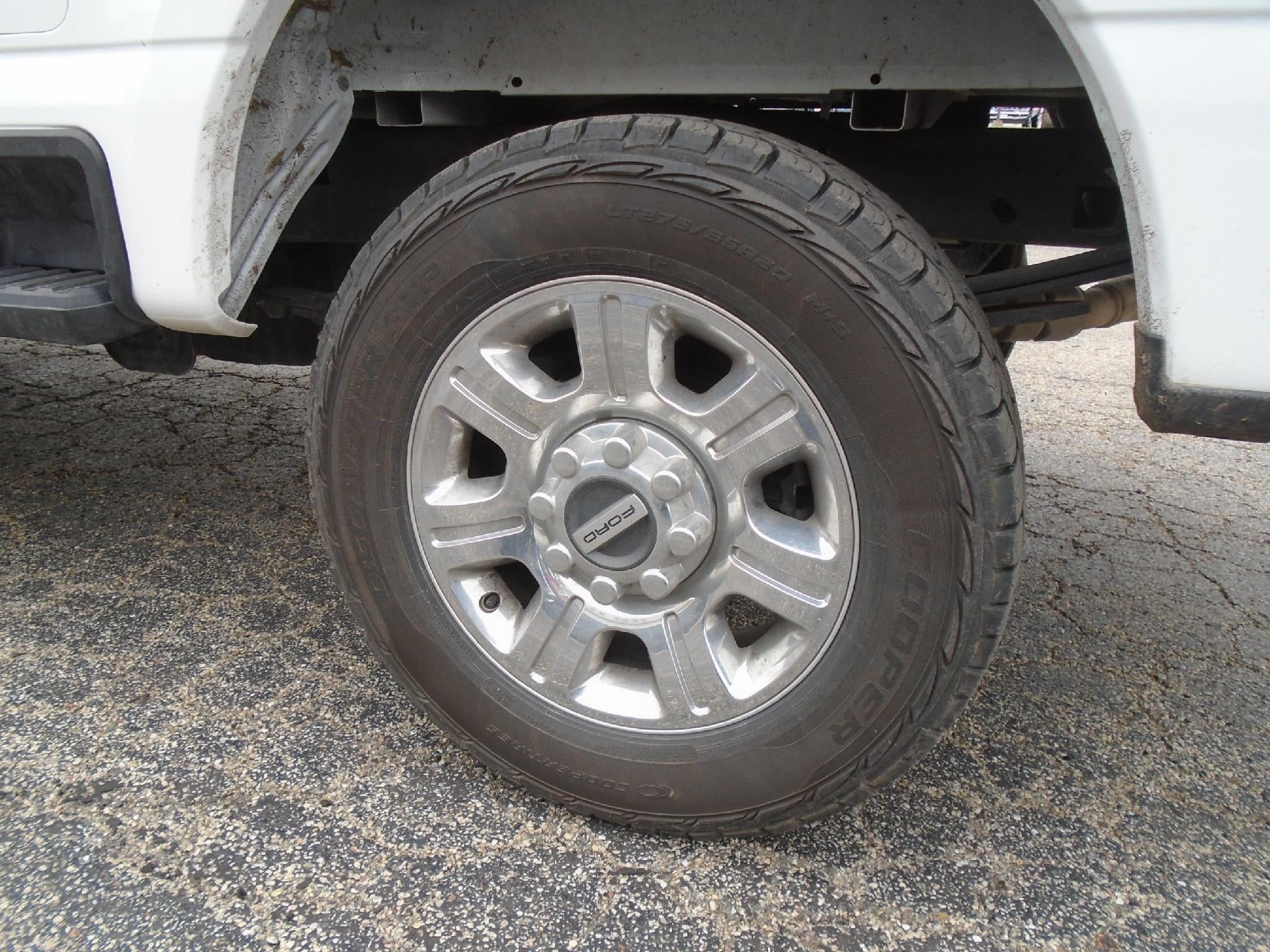 2023 Ford Super Duty F-250 SRW XLT 4WD Crew Cab 6.75' Box