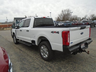 2023 Ford Super Duty F-250 SRW XLT 4WD Crew Cab 6.75' Box