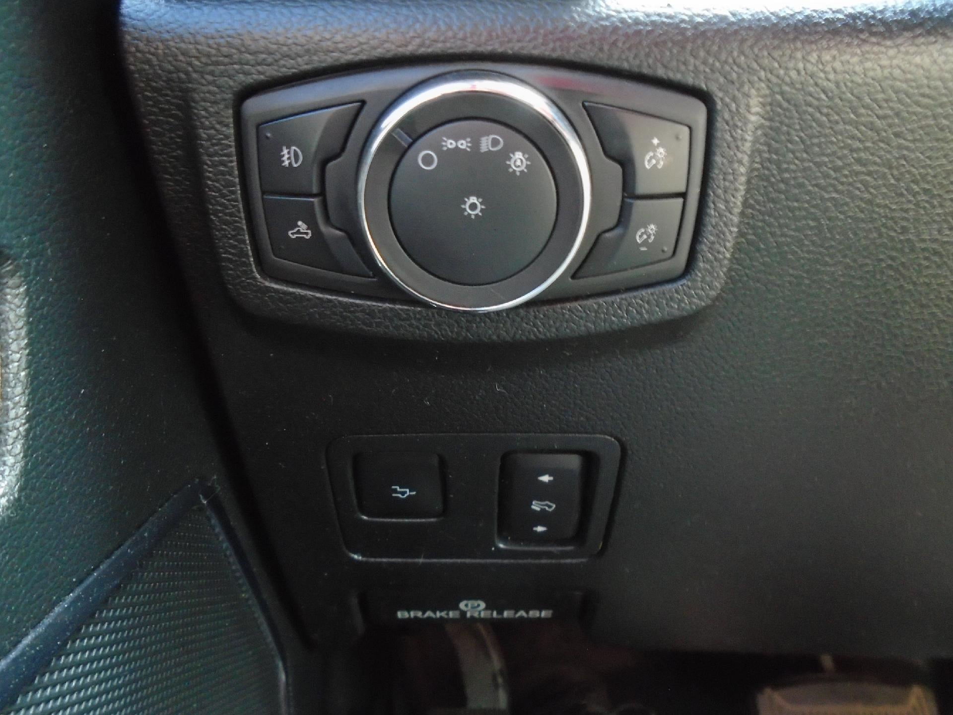 2019 Ford Super Duty F-350 SRW LARIAT 4WD Crew Cab 6.75' Box