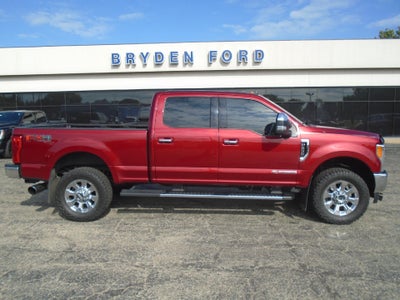 2019 Ford Super Duty F-350 SRW LARIAT 4WD Crew Cab 6.75' Box