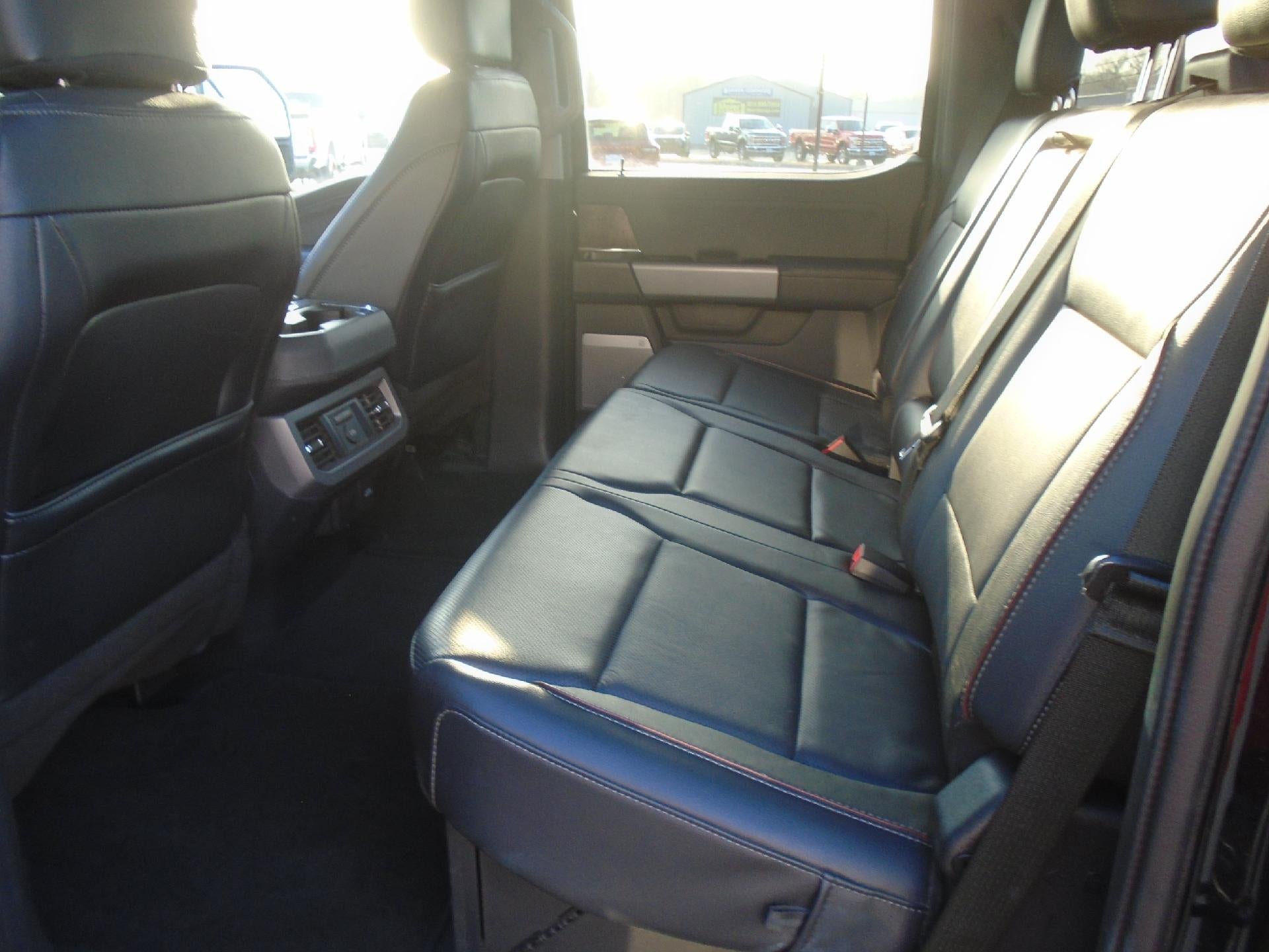 2023 Ford Super Duty F-350 SRW LARIAT 4WD Crew Cab 6.75' Box