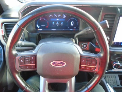 2023 Ford Super Duty F-350 SRW LARIAT 4WD Crew Cab 6.75' Box