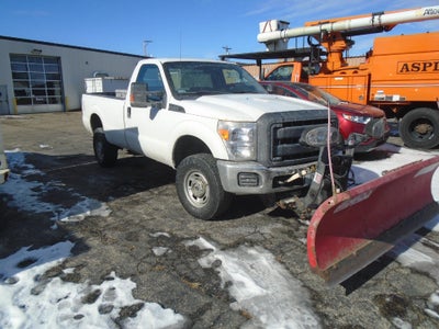 2014 Ford Super Duty F-250 SRW 4WD Regular Cab 8 Ft Box XL