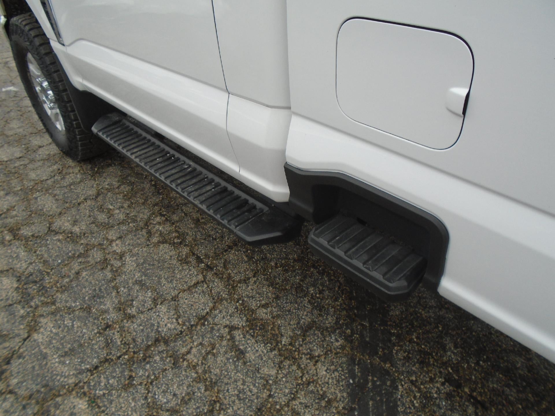 2023 Ford Super Duty F-250 SRW XL 4WD Reg Cab 8' Box