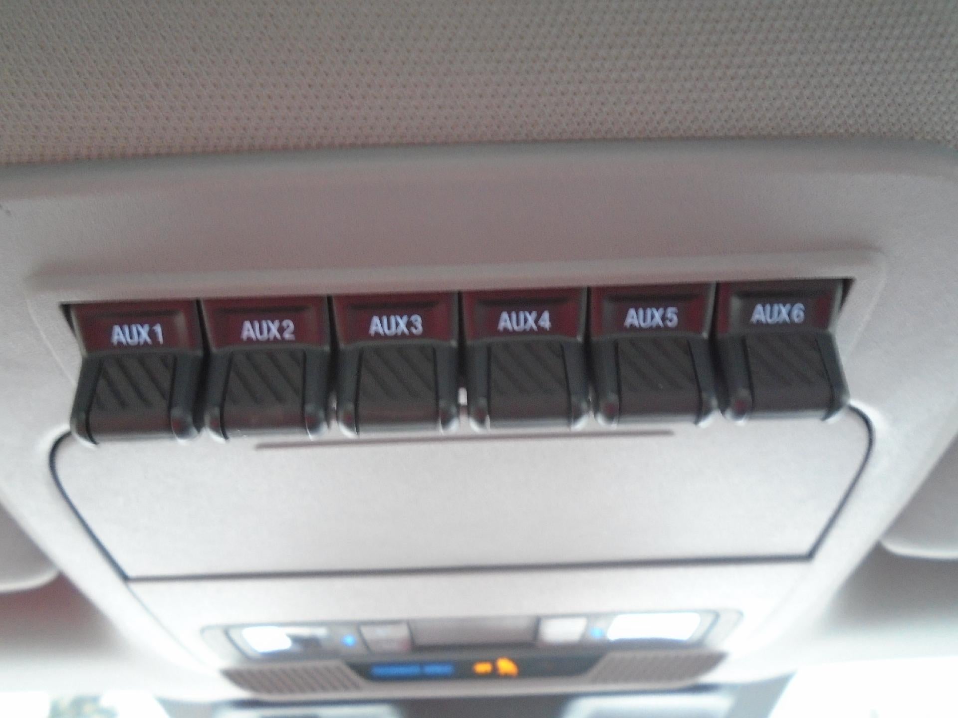 2023 Ford Super Duty F-250 SRW XL 4WD Reg Cab 8' Box