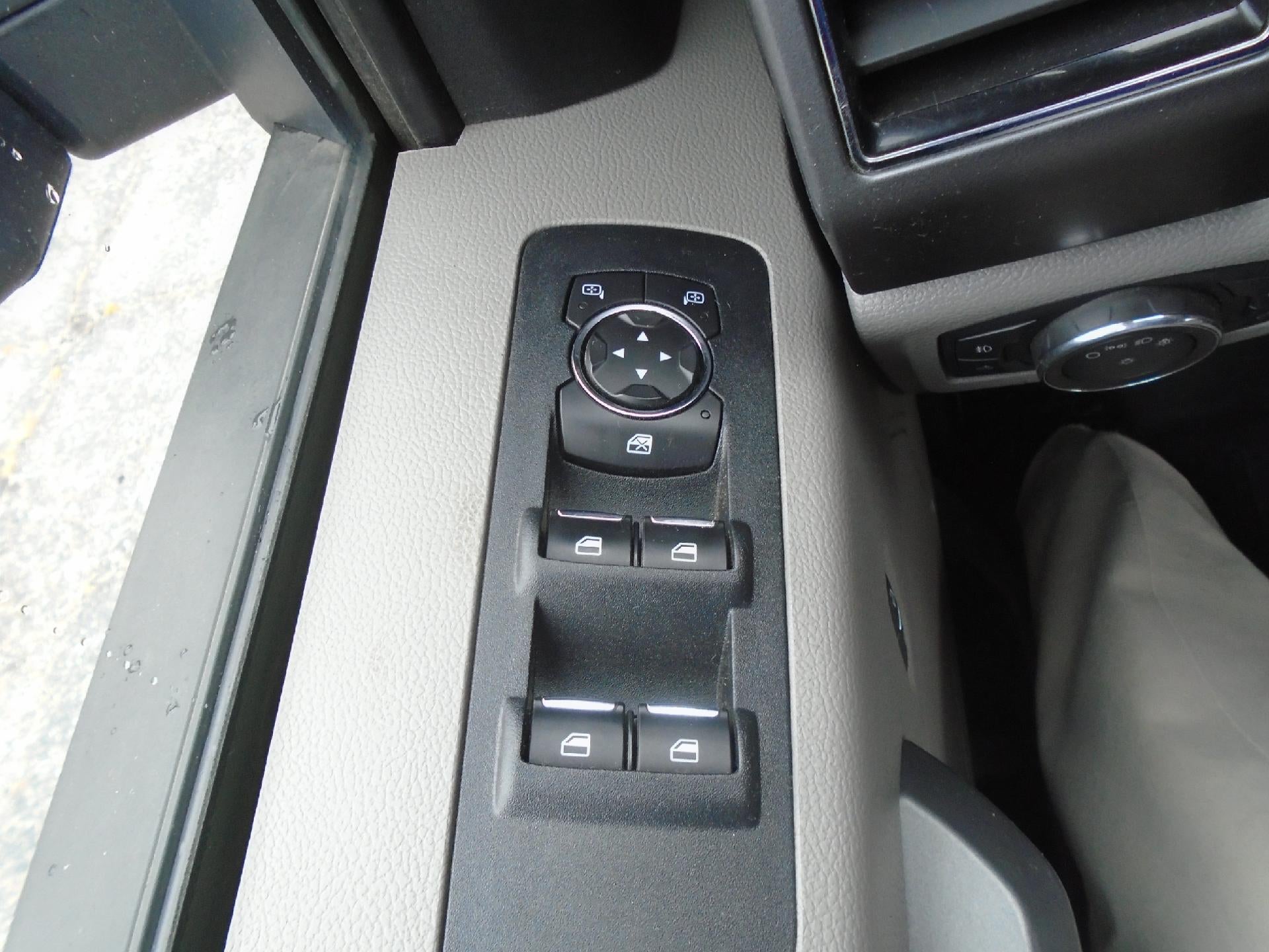 2018 Ford F-150 XLT 4WD SuperCrew 5.5' Box