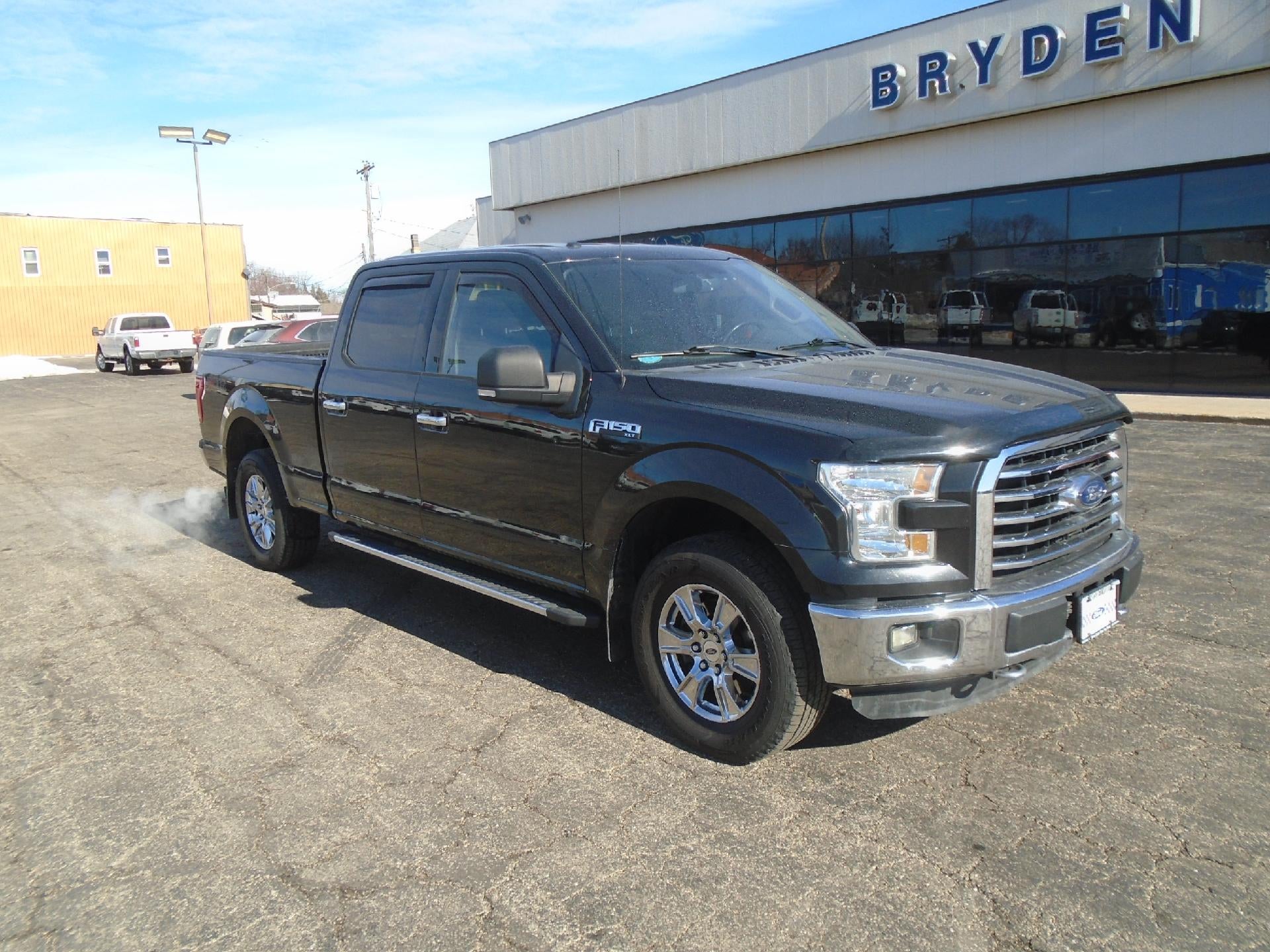 2015 Ford F-150 4WD SuperCrew 6-1/2 Ft Box XLT w/HD Payload Pkg