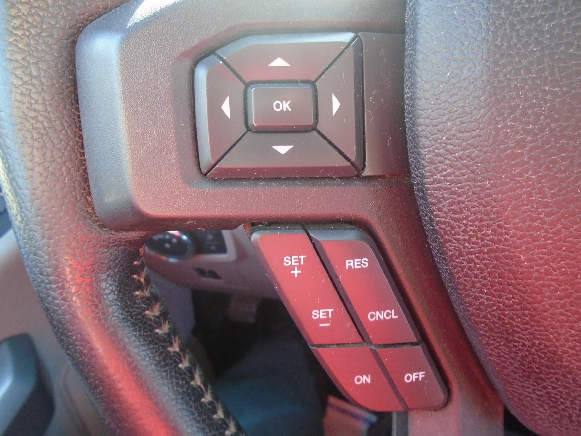 2015 Ford F-150 4WD SuperCrew 6-1/2 Ft Box XLT w/HD Payload Pkg