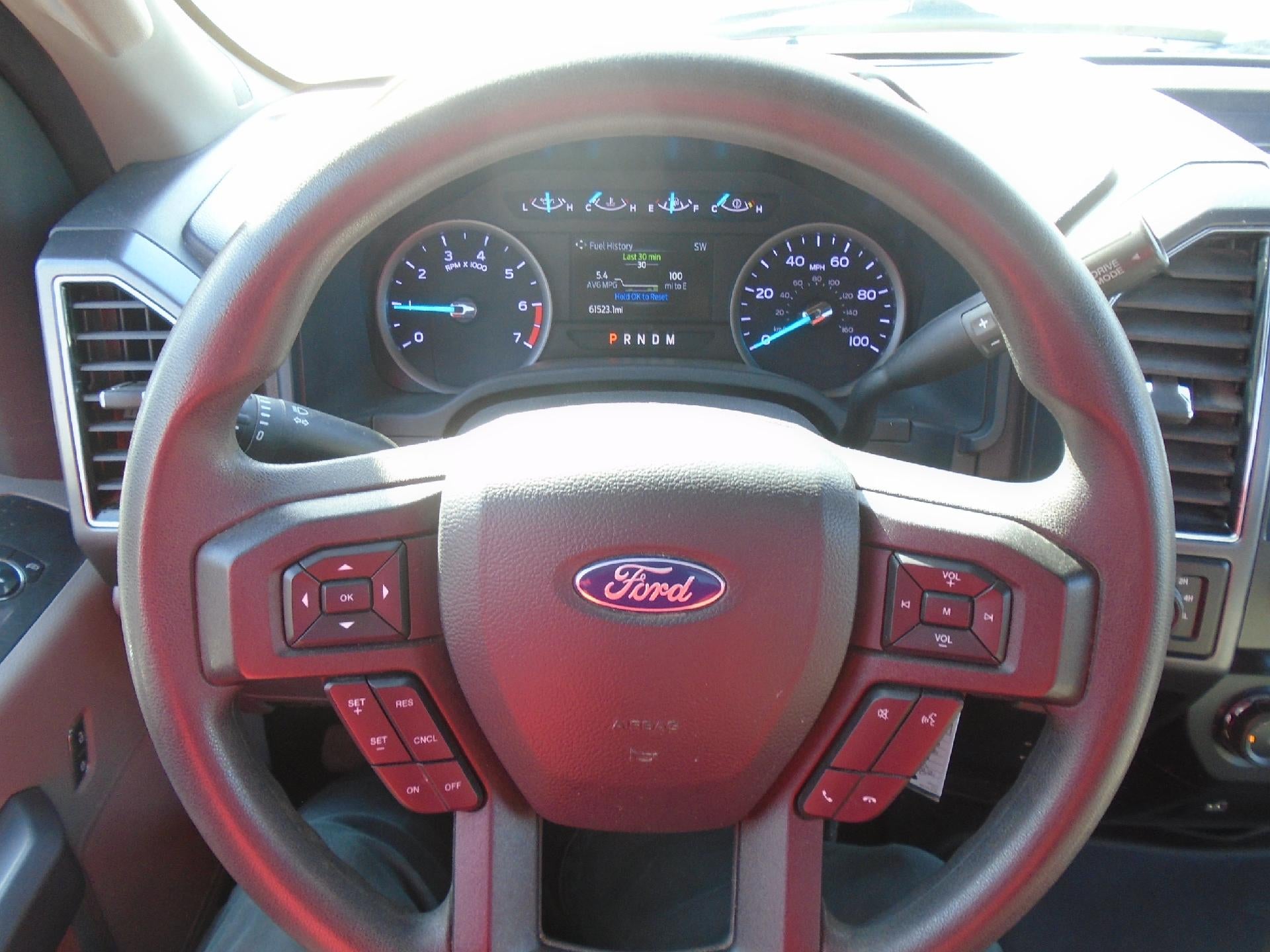 2022 Ford Super Duty F-350 SRW XLT 4WD Reg Cab 8' Box