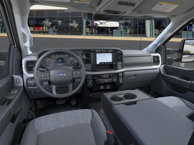 2023 Ford Super Duty F-350 SRW XLT 4WD Reg Cab 8' Box