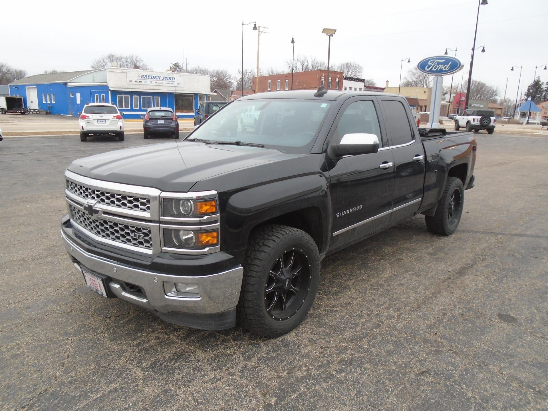 2015 Chevrolet Silverado 1500 Double Cab Standard Box 4-Wheel Drive LTZ