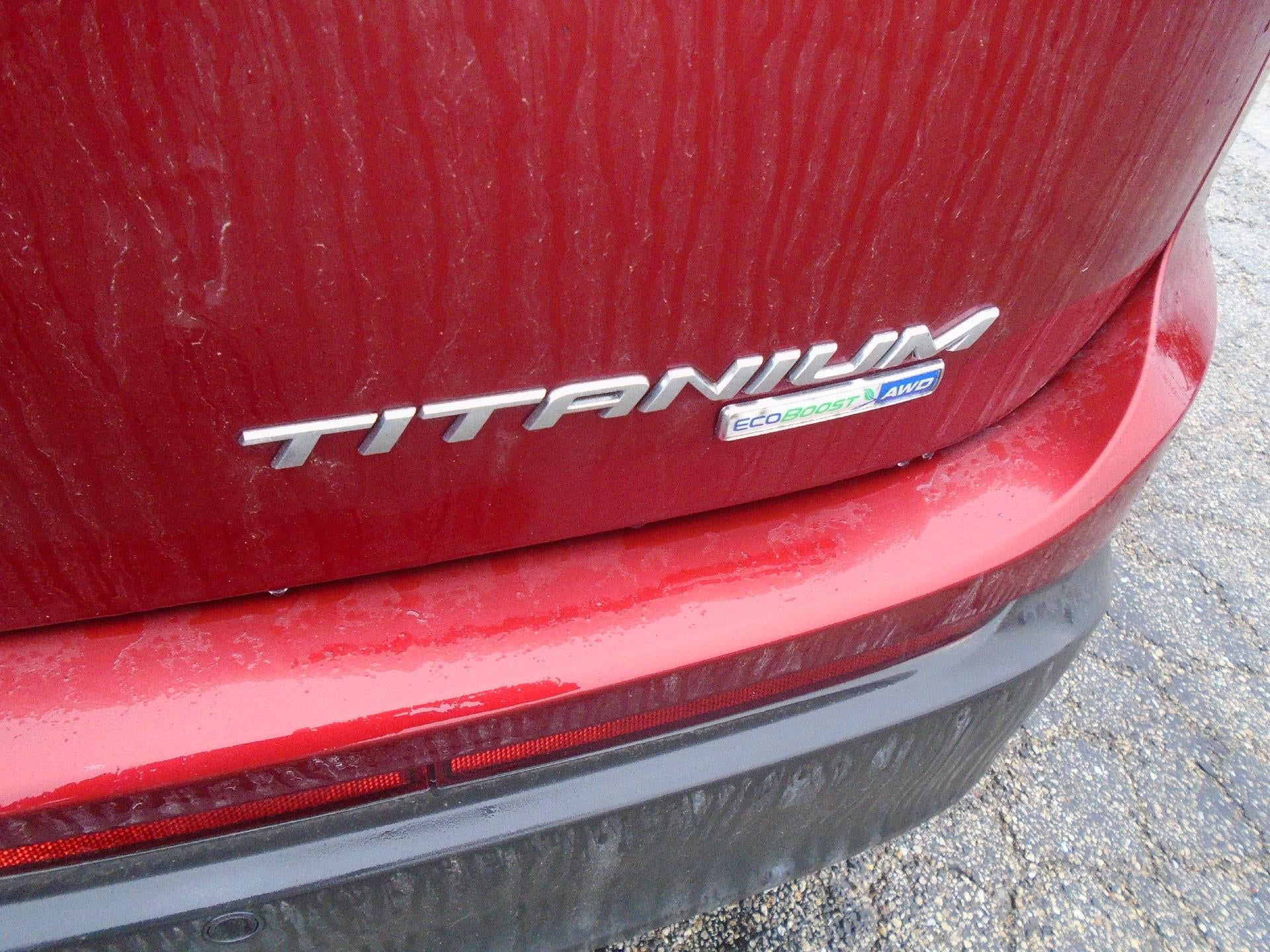 2016 Ford Edge 4dr Titanium AWD