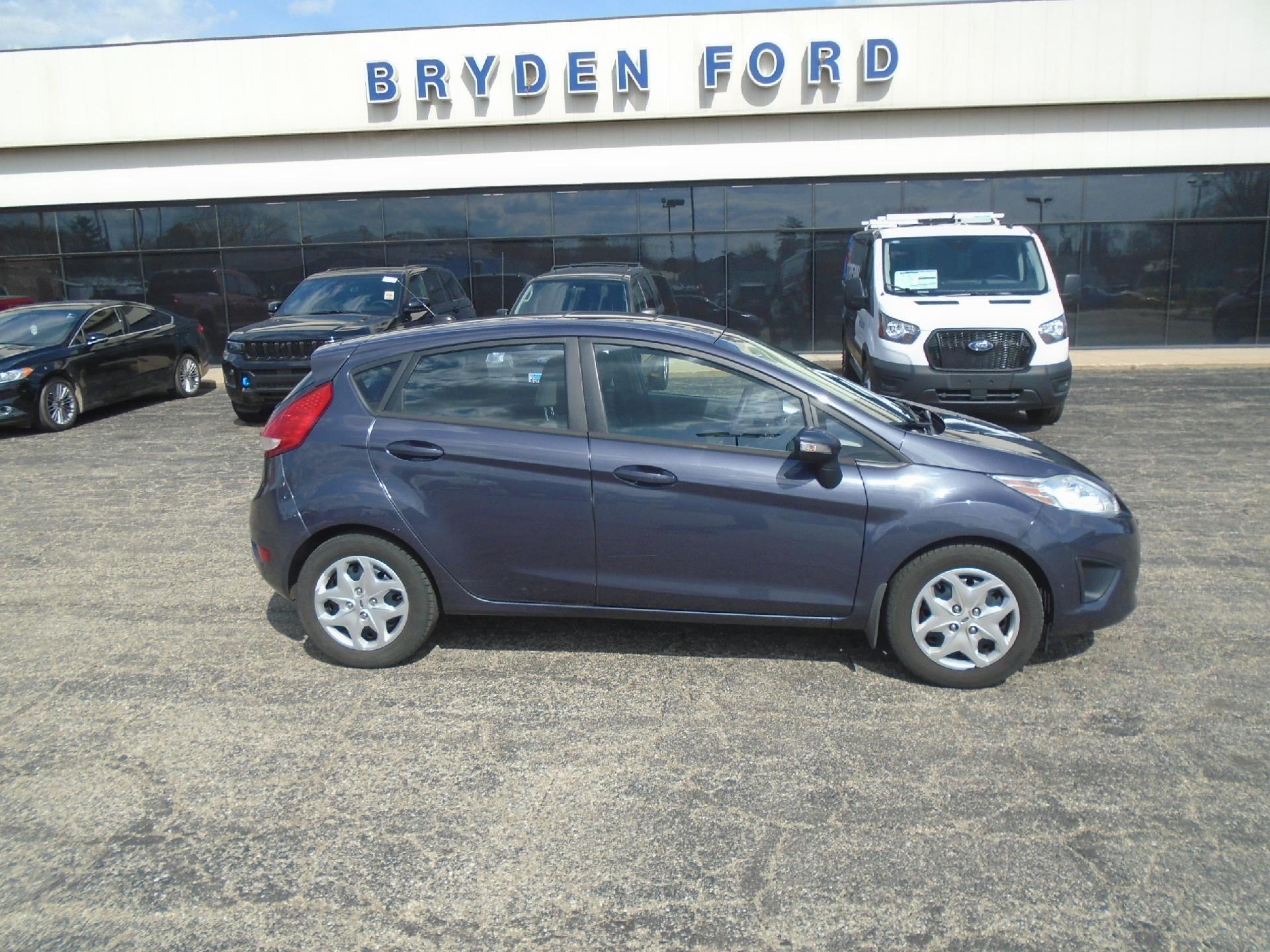 2013 Ford Fiesta 5dr HB SE