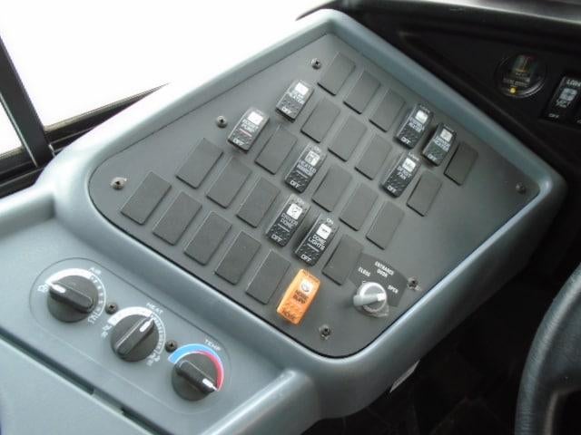 2008 Ic Corporation 3000 Base