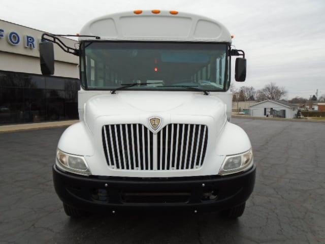 2008 Ic Corporation 3000 Base