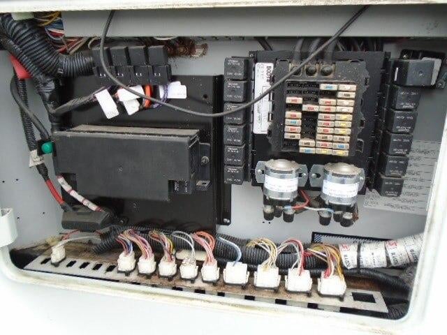 2008 Ic Corporation 3000 Base