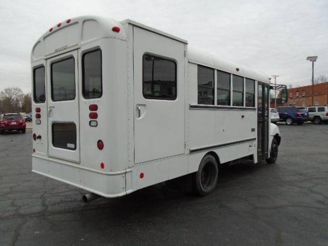 2008 Ic Corporation 3000 Base