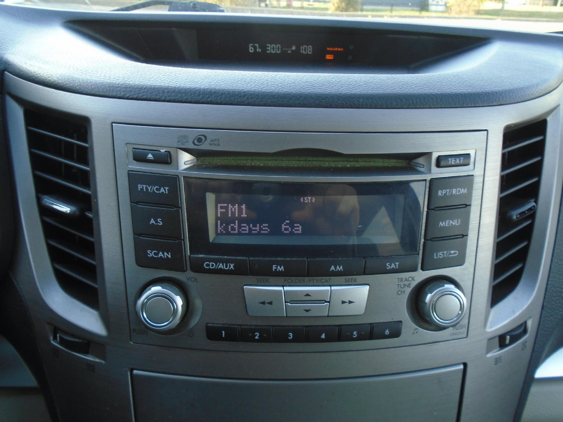 2012 Subaru Outback 2.5i Premium Automatic