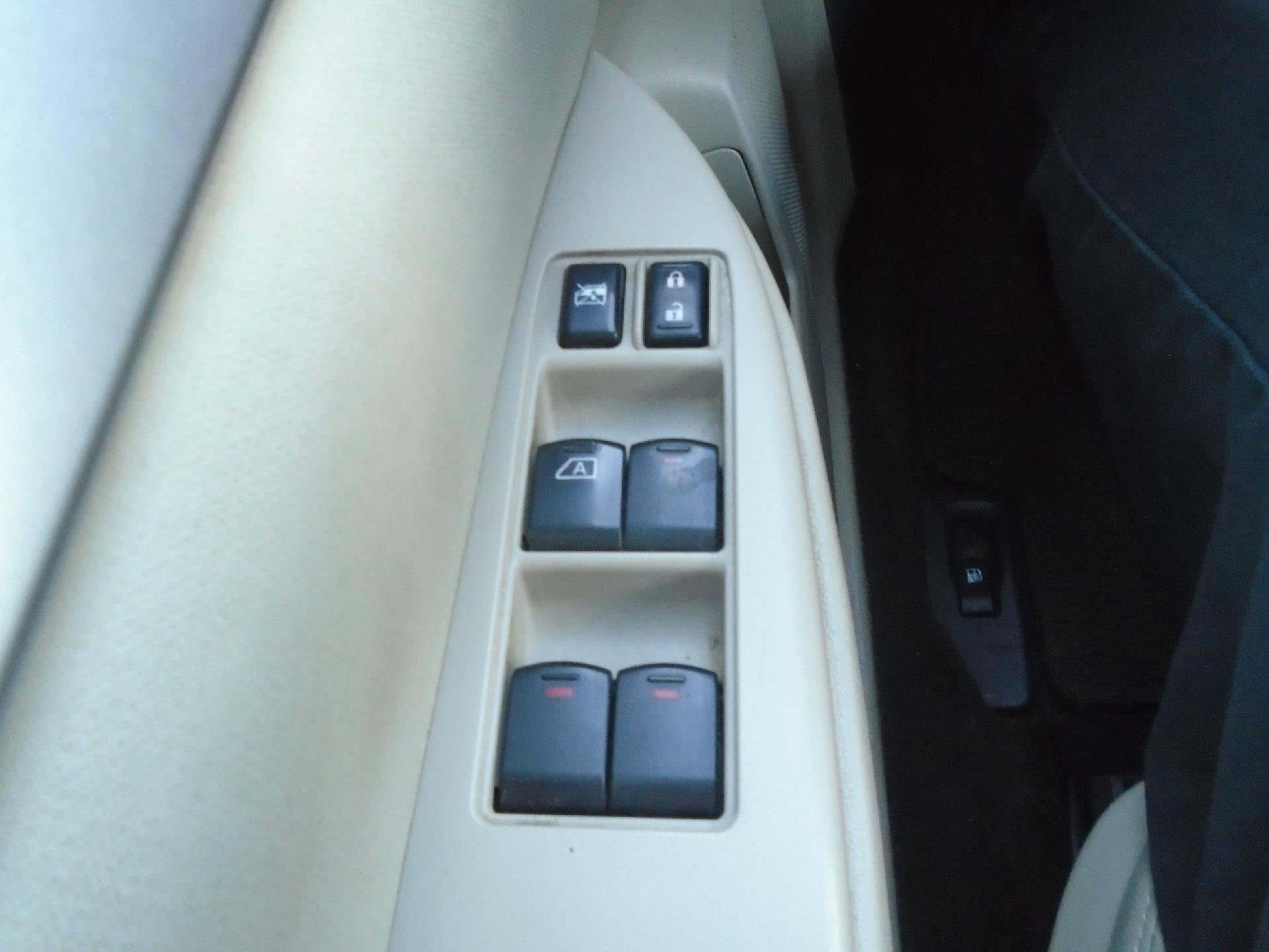 2012 Subaru Outback 2.5i Premium Automatic