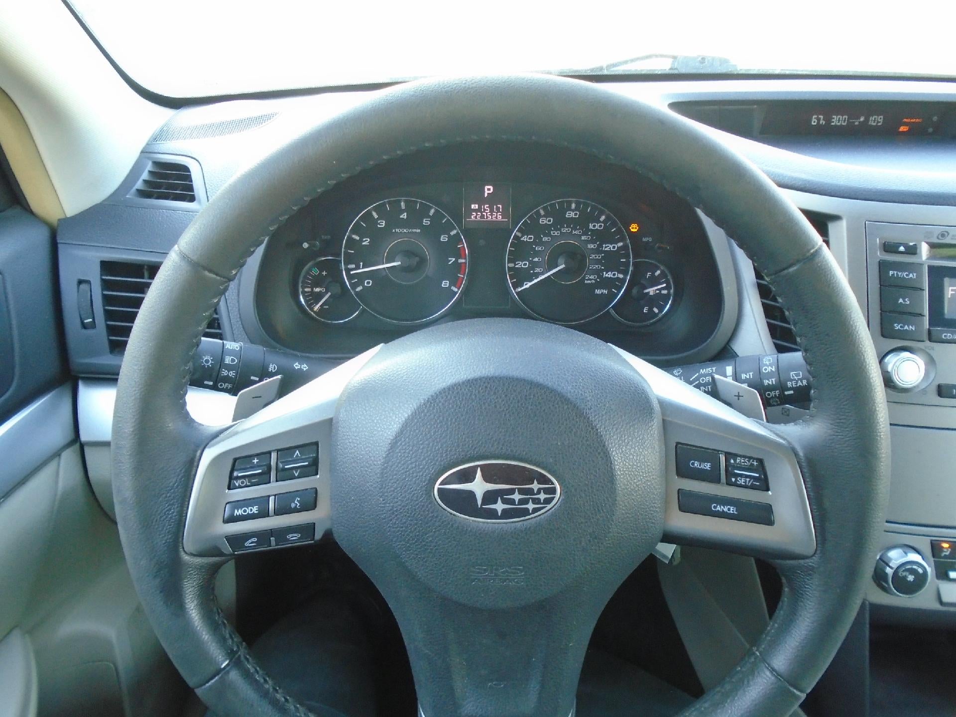 2012 Subaru Outback 2.5i Premium Automatic